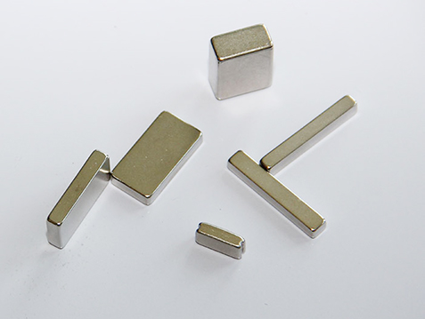 磁铁厂家介绍强力磁铁在存放中需要注意的地方